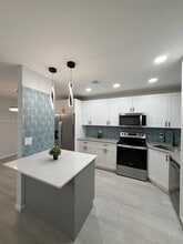 Building Photo - 2041 NW 81st Ave
