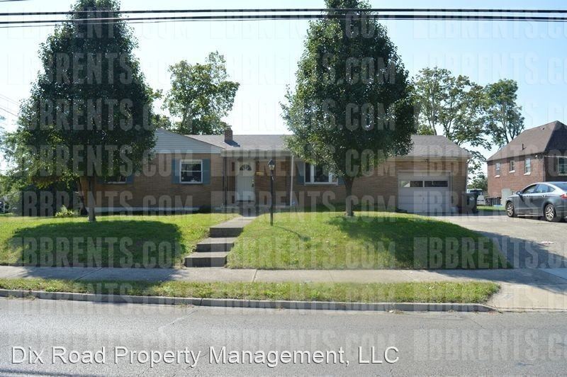 Primary Photo - 3 br, 2.5 bath House - 3010 Grand Avenue,