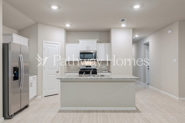 Foto del edificio - 9468 Mint Hill Dr