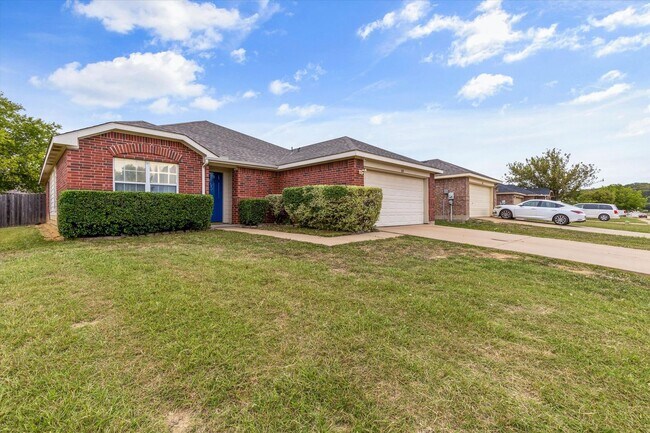Foto del edificio - Updated Home In Cedar Ridge