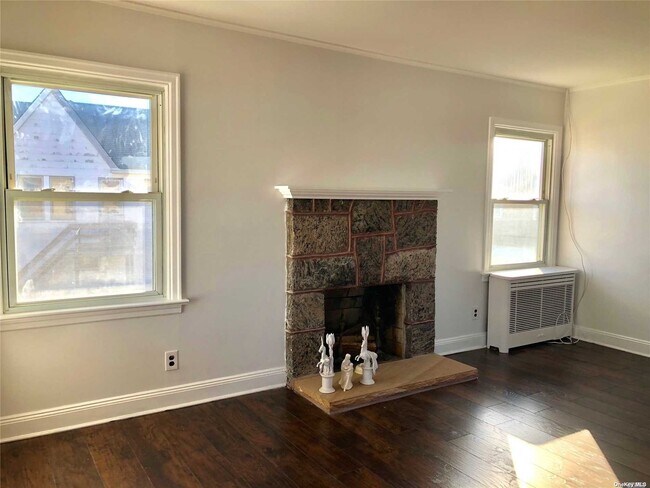 Building Photo - 37 Buffalo Ave