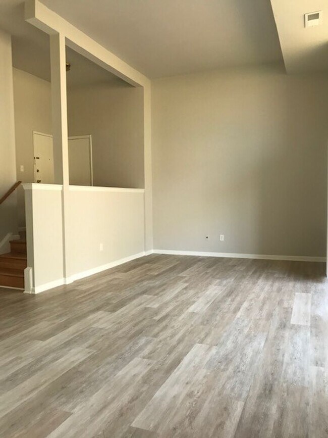 Building Photo - Come Home to This Conveniently Located 2 B...
