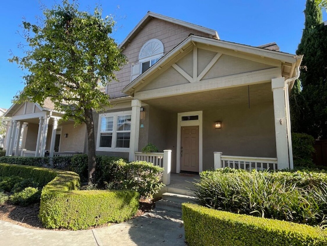 Foto principal - Detached home in Aliso Viejo with large in...