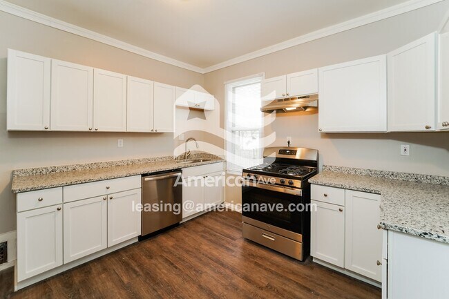 Building Photo - 1242 N 34th St