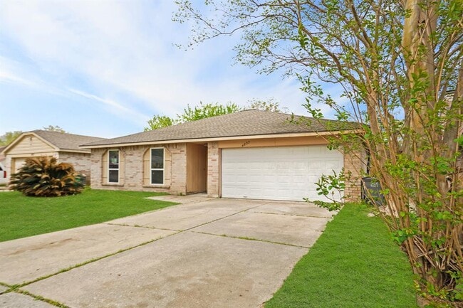 Building Photo - 4807 Hickorygate Dr