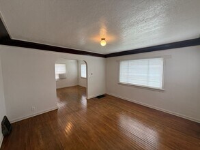 Building Photo - 2841 S 2300 E