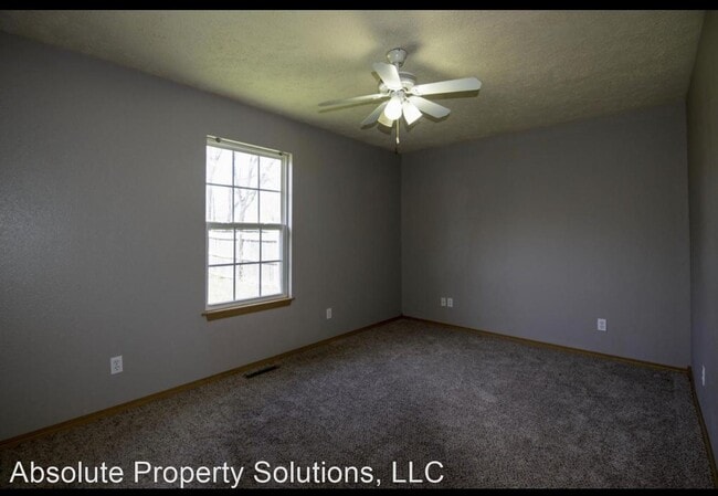Building Photo - 2 br, 1 bath House - 1819 N Colgate Ave