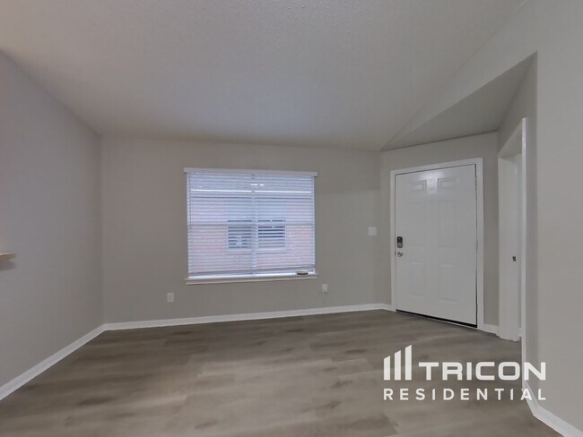 Foto del edificio - 3139 Boynton Dr