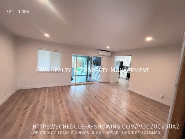 Building Photo - 3009 McNab-