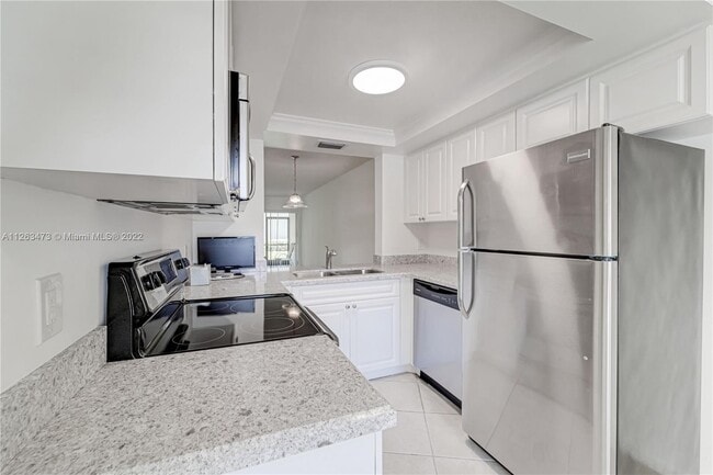 Building Photo - 2019 SW 15th St