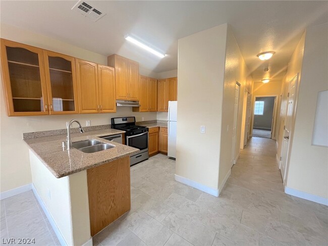 Foto del edificio - 4730 E Craig Rd
