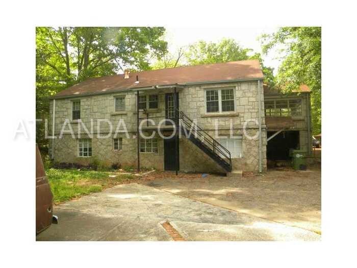 Primary Photo - 1118 Fayetteville Rd SE