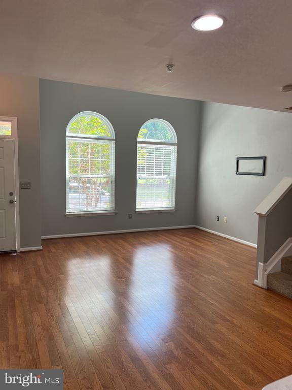 Building Photo - 42233 Terrazzo Terrace
