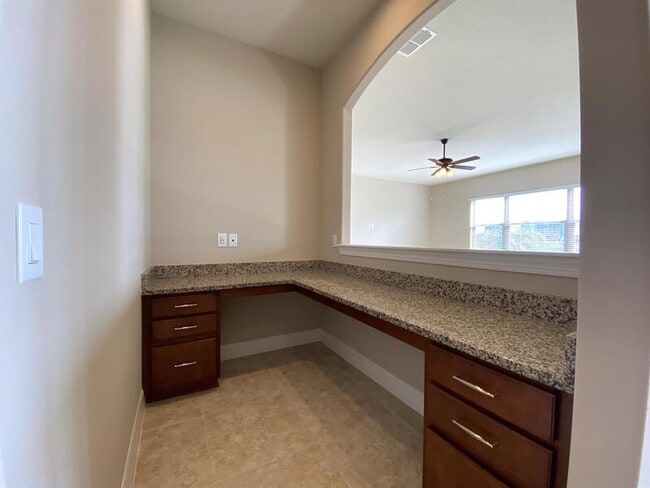 Building Photo - 11316 Lemon Lake Blvd