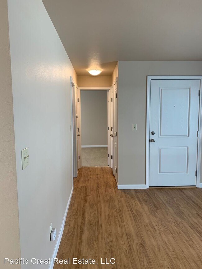 Foto del edificio - 4040 7th Ave NE