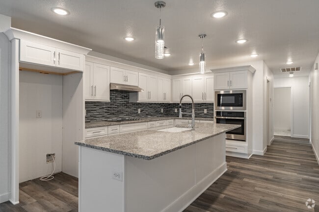 Interior Photo - Oak Tree Manor Duplexes