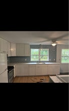 Building Photo - 3095 White Oak Rd
