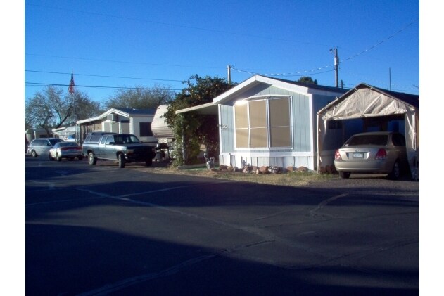Primary Photo - 19081 E Palm Ln
