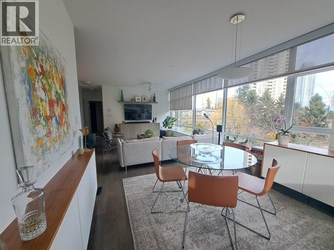 Building Photo - 6168 Wilson Ave