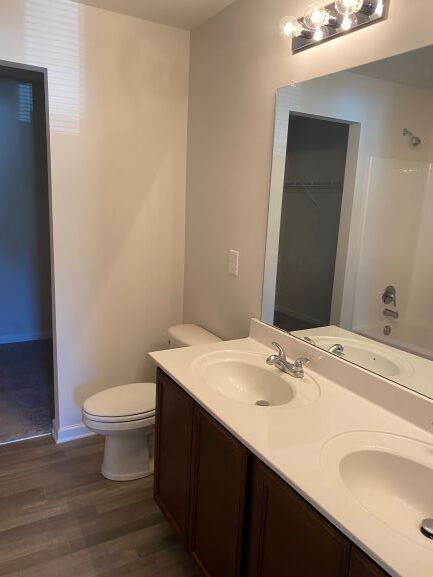 Building Photo - 322 Cedar Rdg