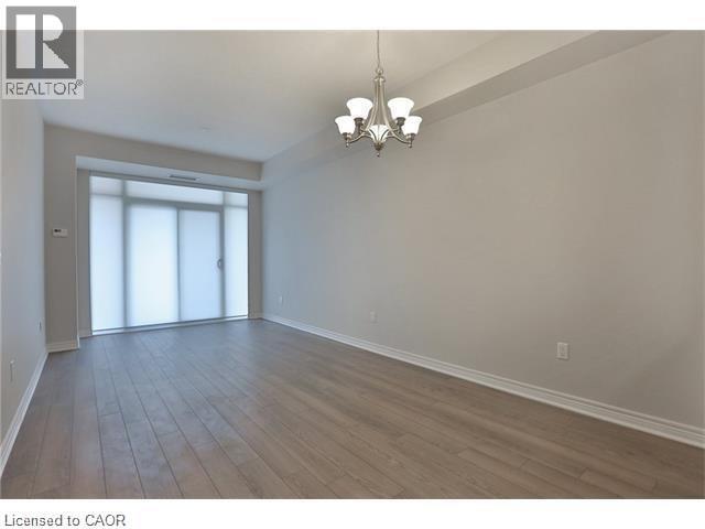 Photo du bâtiment - 216 Oak Park Blvd