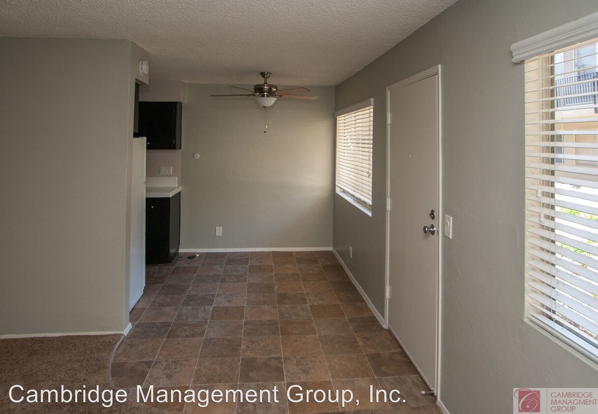 Building Photo - 1350 La Palma St