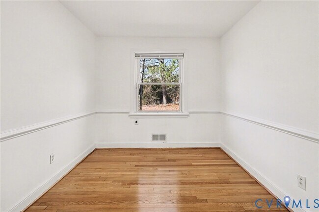 Foto del edificio - 1342 Evergreen Ave