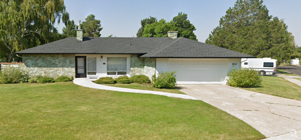 Building Photo - 841 Juniper Dr