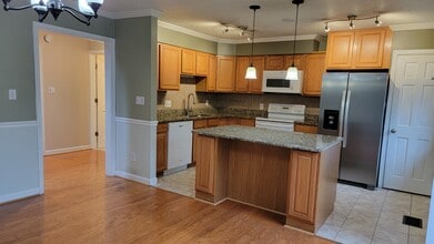 Building Photo - 5438 Ring Dove Ln