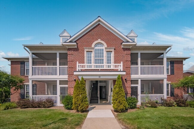 Foto del edificio - 953 E Summerfield Glen Cir