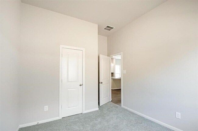 Foto del edificio - 1435 Cecilia Vines Dr