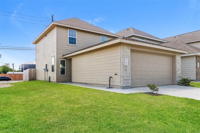 Building Photo - 21650 Mamba Way