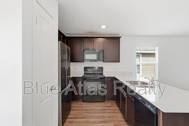Building Photo - 510 Olmstead Dr