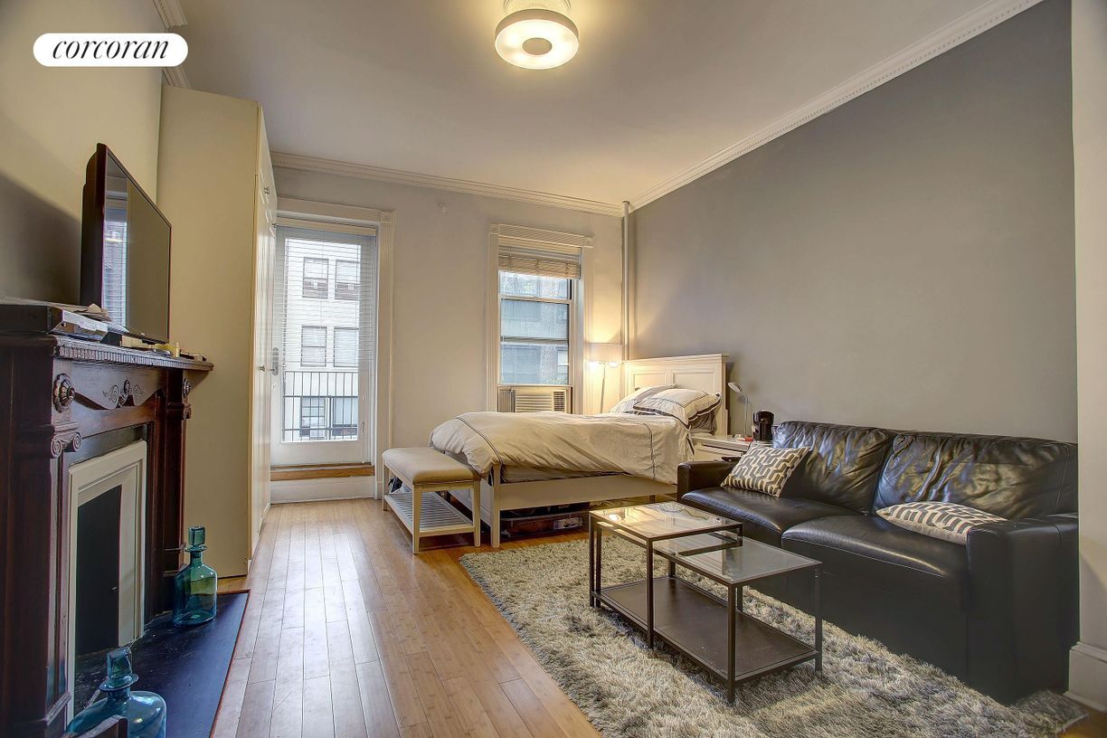 Foto principal - 130 W 73rd St