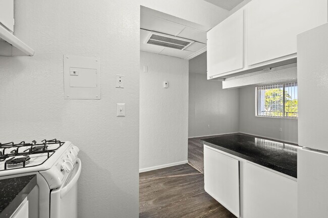 Foto del edificio - Lakes at Largo Apartments