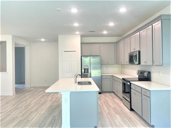 Building Photo - 8505 Starlight Loop