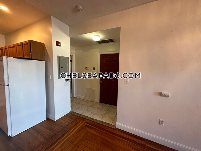 Foto del edificio - 173 Winnisimmet St