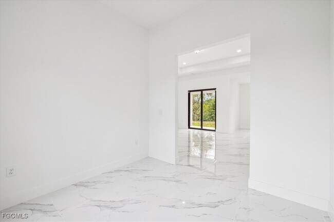 Foto del edificio - 1436 Graham Cir