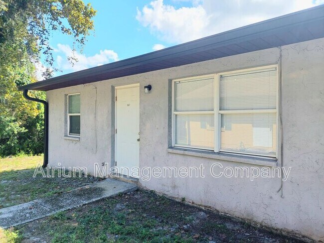 Foto del edificio - 1047 Crestview Ave