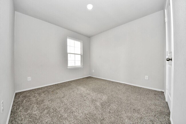 Foto del edificio - 21003 Seneca Willow Wy