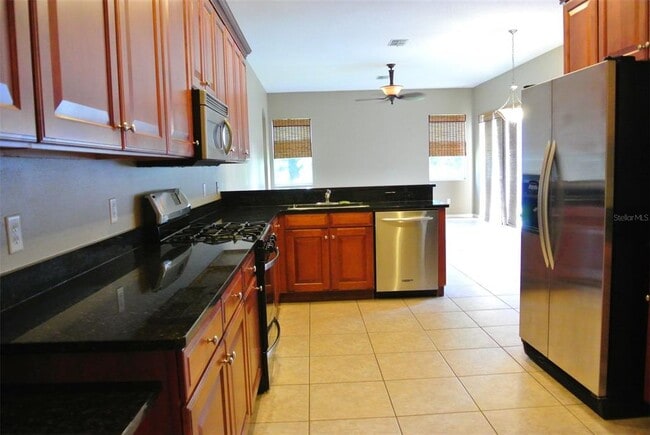 Building Photo - 9009 Cormorant Ct