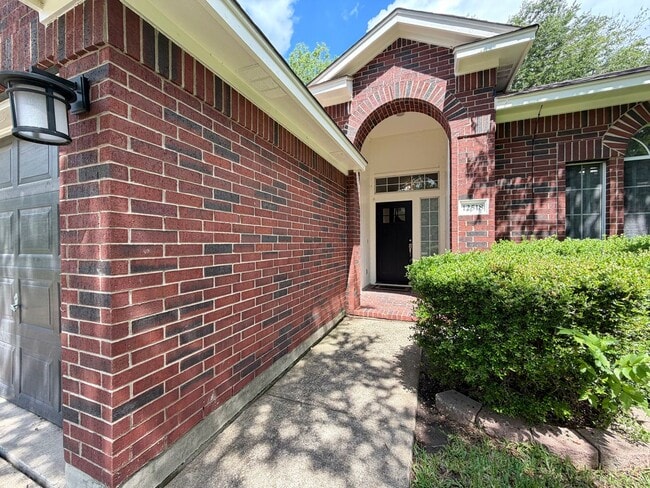 Foto del edificio - 12518 Zeller Ln
