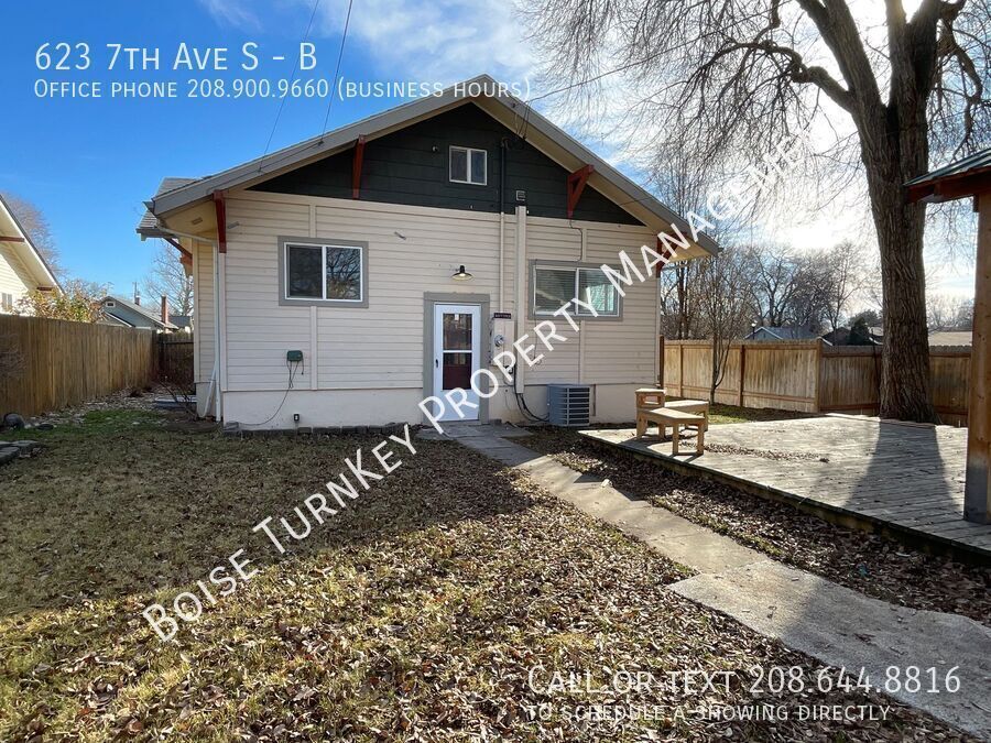 Foto principal - 2 Bed 1 Bath Basement Unit w/ Flex Space! ...