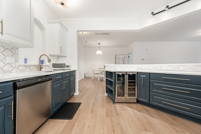 Kitchen - 3276 Margellina Dr