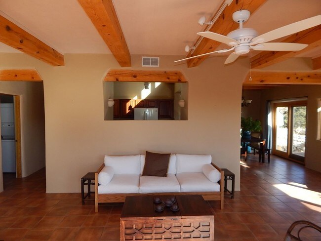 Building Photo - 2125 Paseo Ponderosa