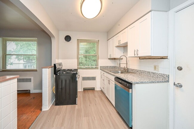 Photo - 203 Loraine Ave Apartment