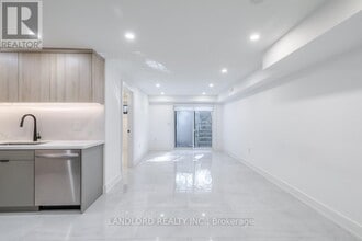 Building Photo - 37 Boustead Ave