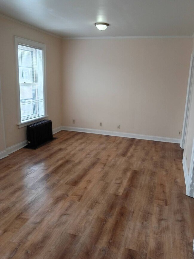 Building Photo - 2820WClybournJ