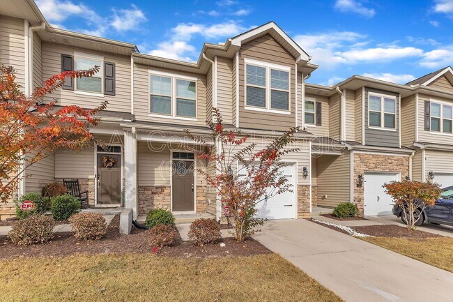 Building Photo - 1121 Latitude Dr