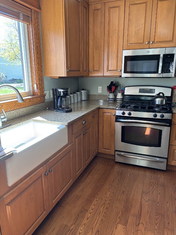 Primary Photo - 521 Second St